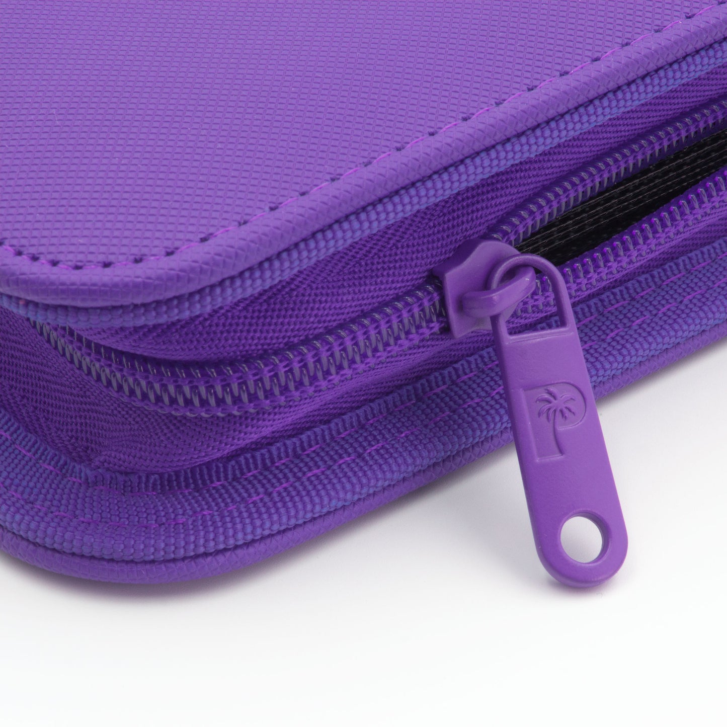 4 Pocket Collector Series Zip Binders