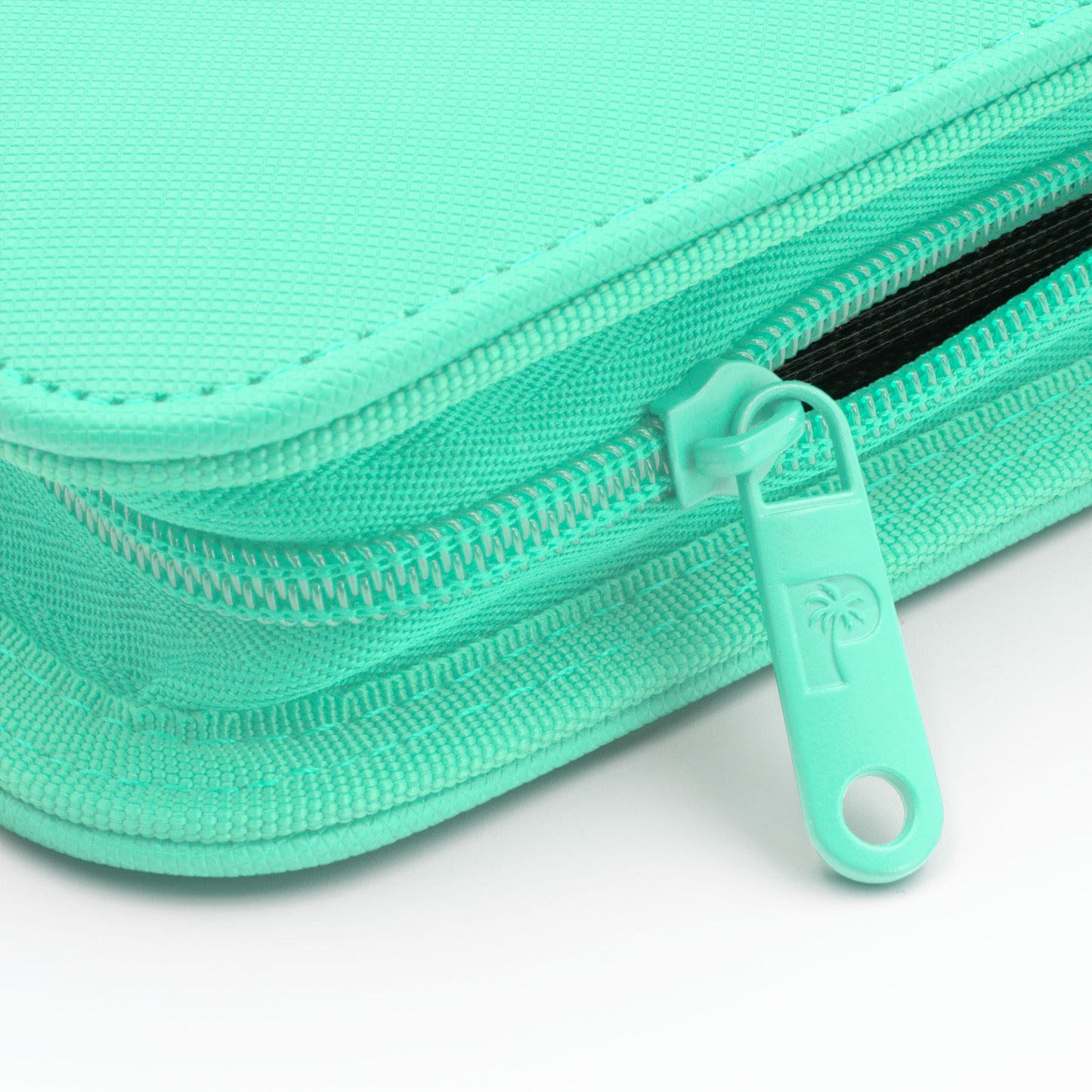 4 Pocket Collector Series Zip Binders