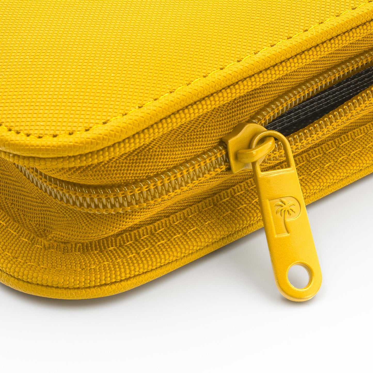 9 Pocket Collector Series Zip Binders